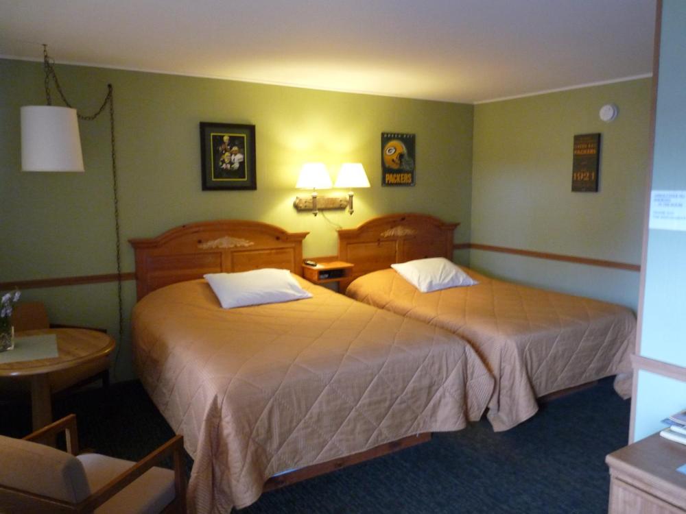 Quadruple Room interior